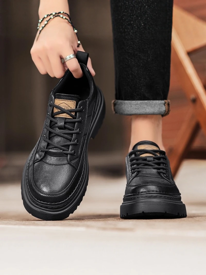 

Men's Casual Leather Shoes Low Top Work Boots Commuter Business Shoes British Style Spring Autumn Season PU Material