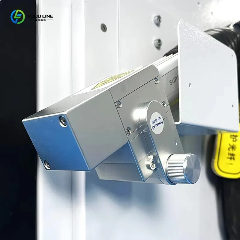 ustomized New 2000W Handheld Fiber Laser Cleaning Machine High Stability Easy Operation Metal Aluminum Stainless Steel Cleaner
