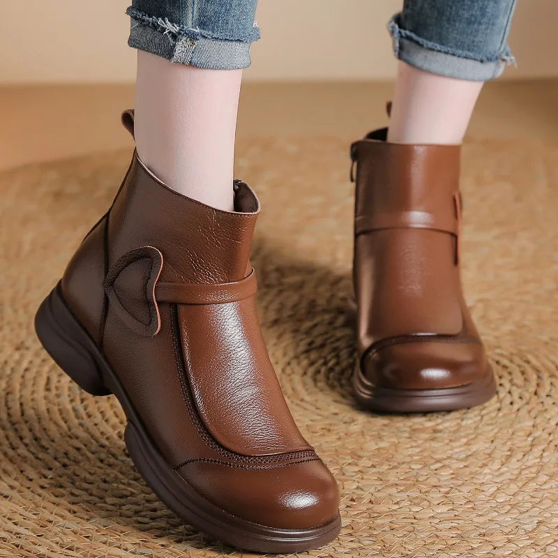 

Winter Genuine Leather Waterproof Warm Non-slip Ankle Boots Lady Soft Casual Comfortable Flat Shoes Female Snow Boots Mother