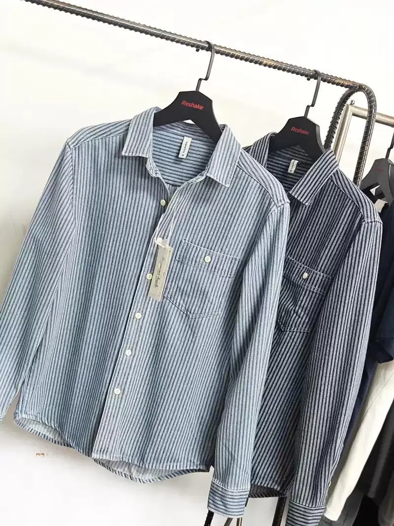 

Американский Sle повседневный свободный пояс в полоску джинсовый длинный све irt мужской весенне-осенний японский ретро мужской дизайн на пуговицах irt