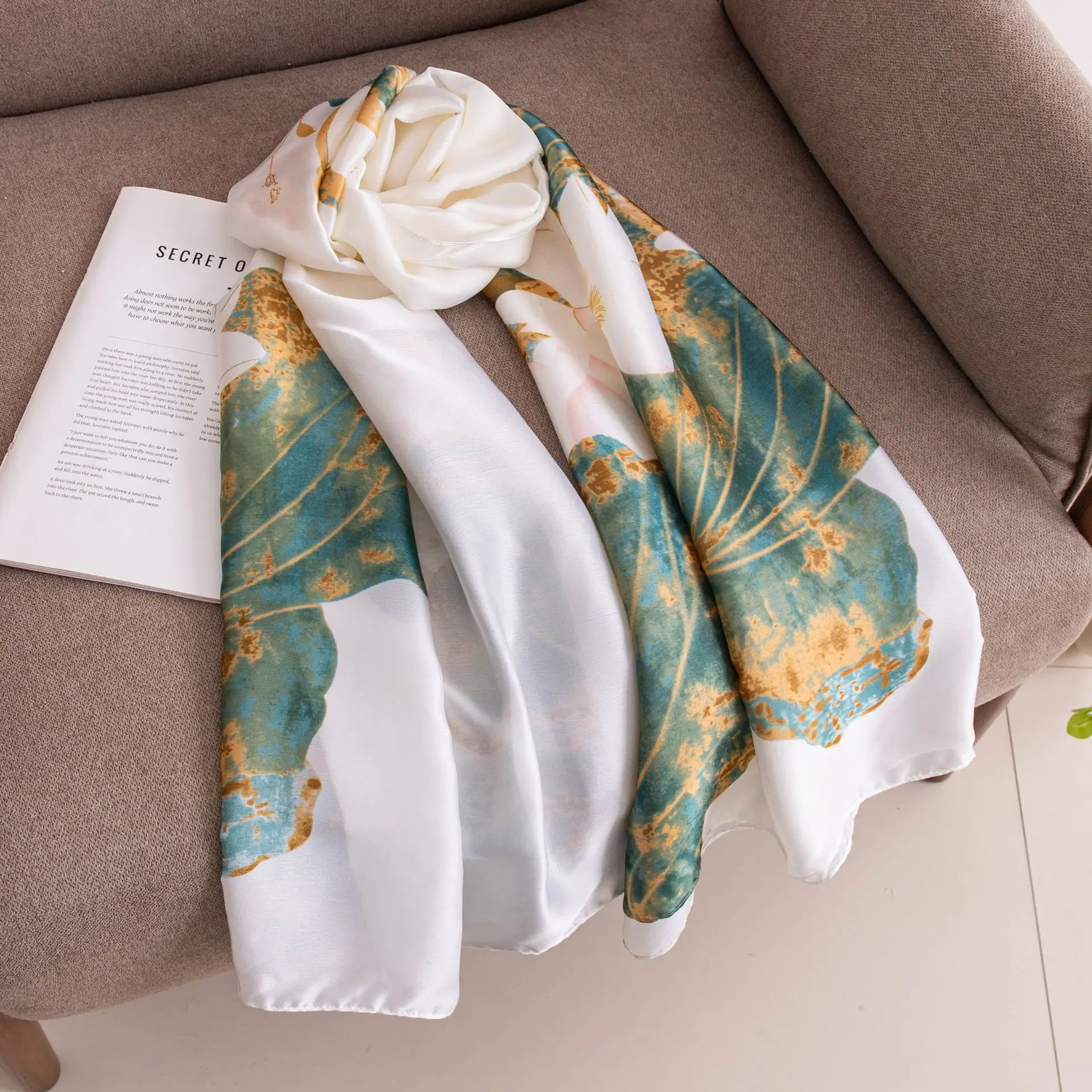 2025 New Summer Shawl Scarf Strip High Sense Sun-Proof All-Matching Fashionable Outerwear Female Imitated Scarves