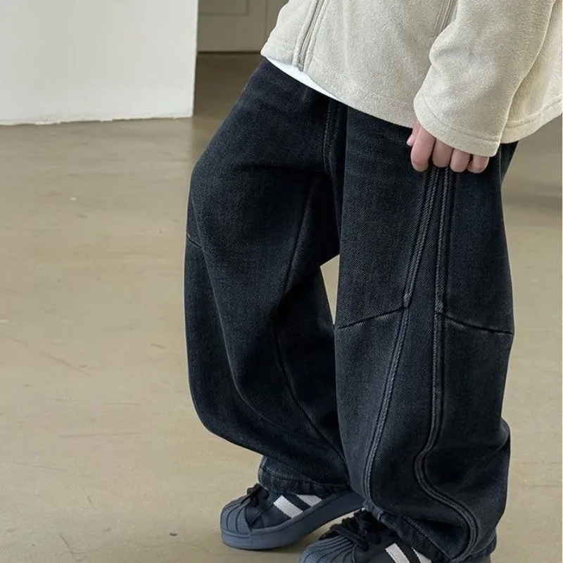 2026 New Boys Loose Fit Mid Length Denim Jeans Casual Kids Trousers