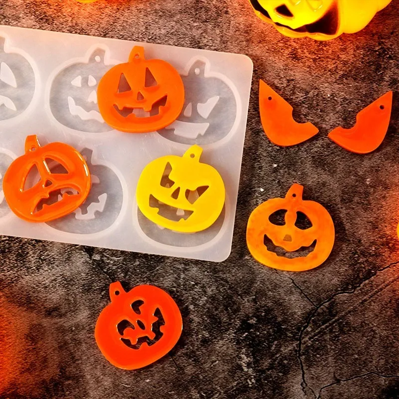 Resin silicone mold, pumpkin ghost face silicone casting mold. Gypsum drop-glue decorative pendant. DIY shaping mold.