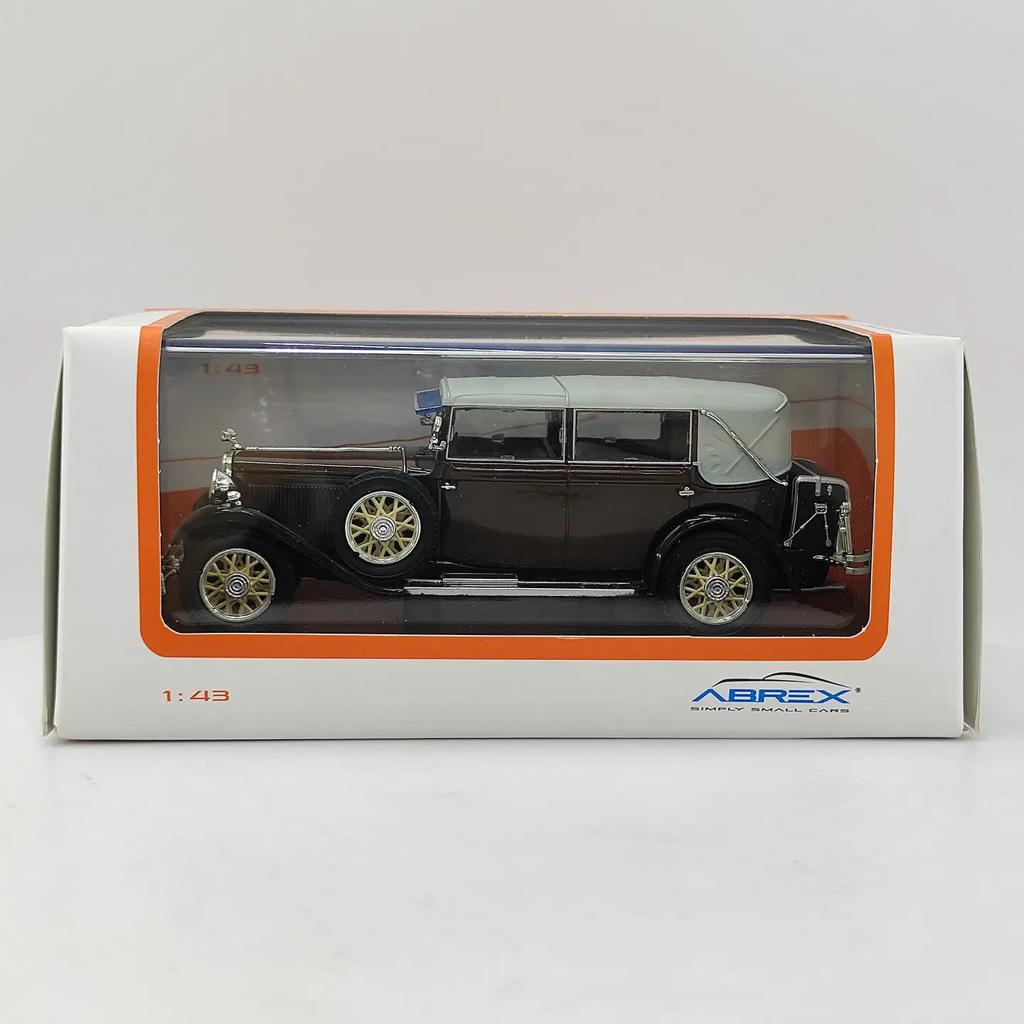 ABREX 1:43 Escala Miniatura em Liga Metálica Marrom Skoda 860 Brinquedo Carro Clássico Vintage Modelo Nostalgia Presente Adulto Lembrança Exibição Estática