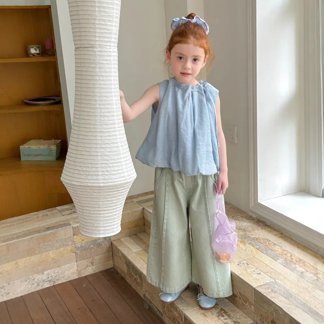 قمصان الفتيات 2025 ملابس الأطفال الصيفية الجديدة الكورية نمط فتاة طفل النمط الأجنبي زهرة دمية قميص عادية بسيطة يوميا