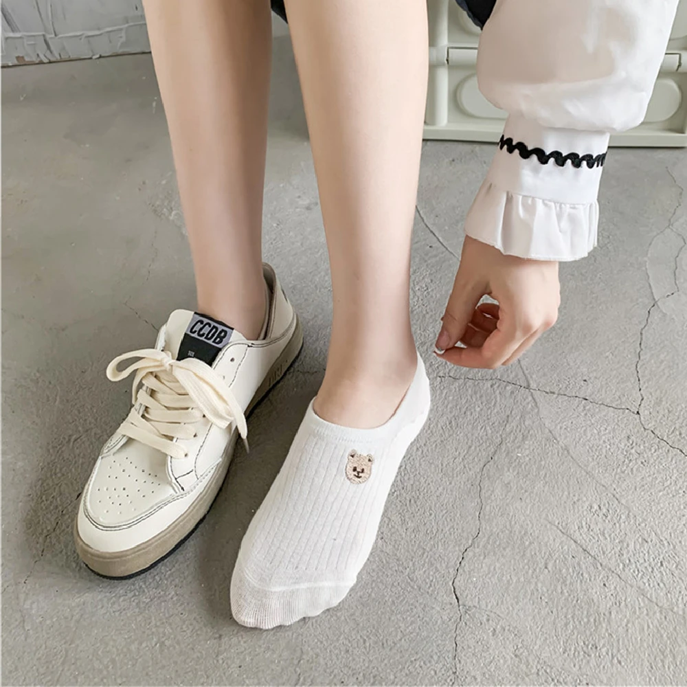 New Womens\' Embroidered Bear Flower Strar Moon Squirrel White Cotton Fashion Summer No Show Invisible Socks Slippers Dropship