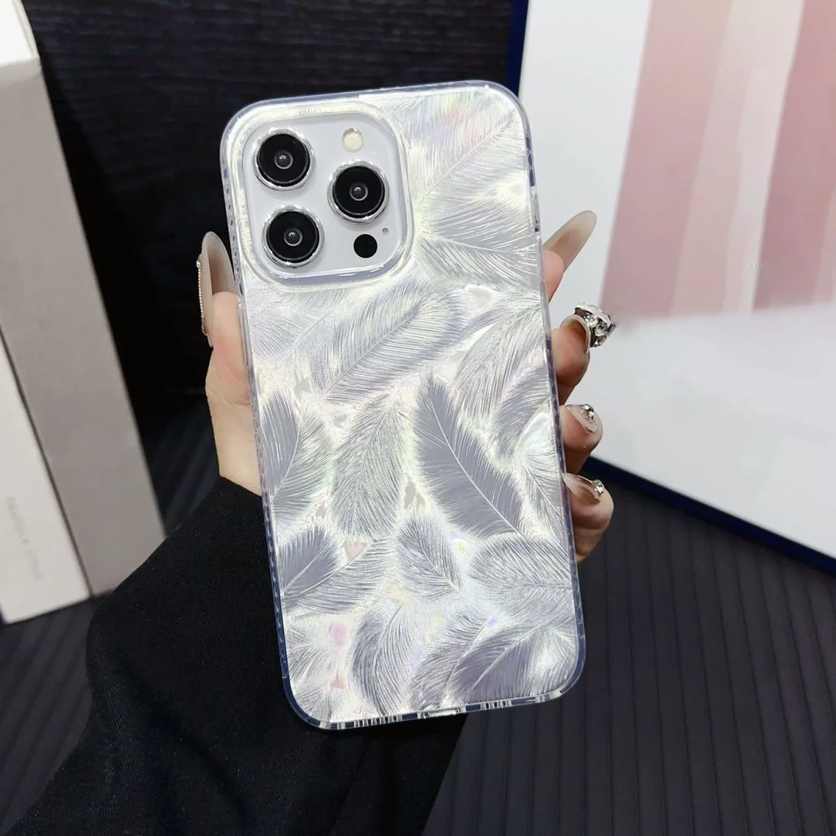 

Ins style full cover laser-cut feather iPhone 15 case with heat dissipation, suitable for iPhone 16 Pro Max and iPhone 13.