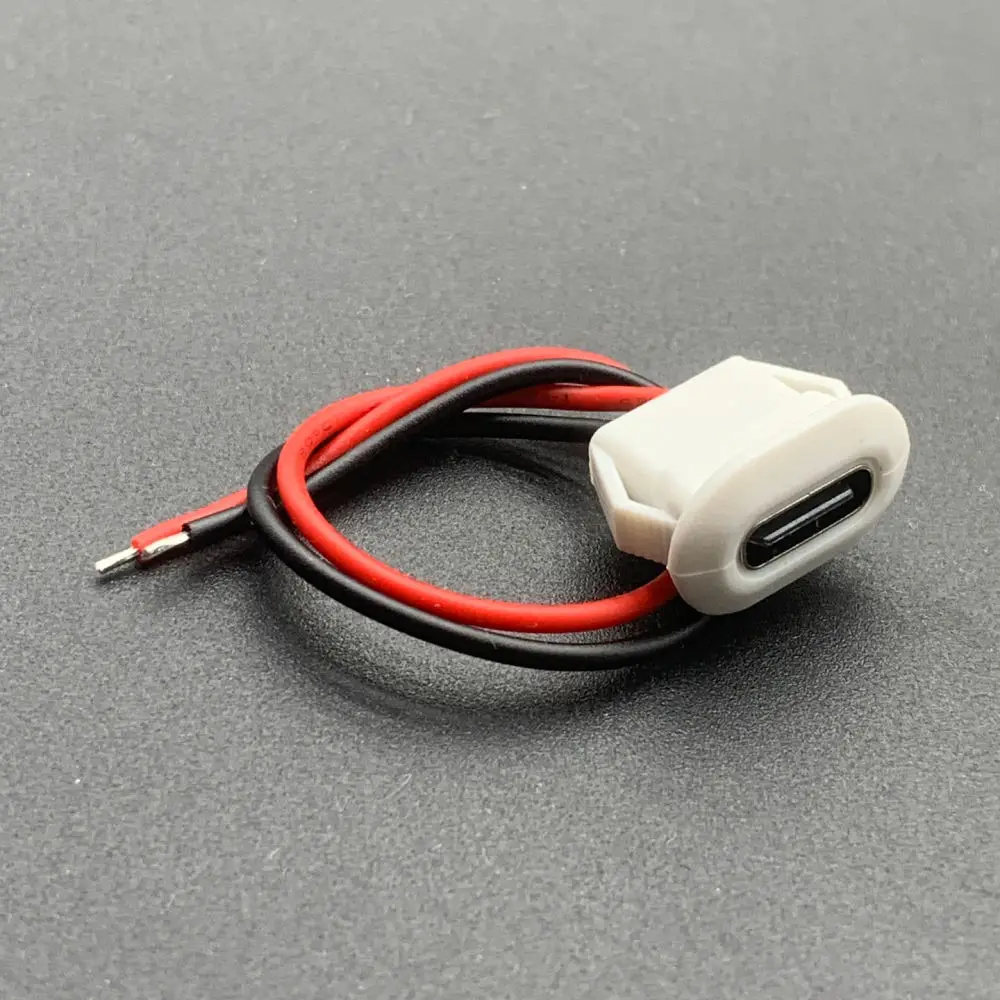 Type C 2P Female Socket Wired Connector Waterproof Adapter For Electronic Hardware And Energy Device Distribution