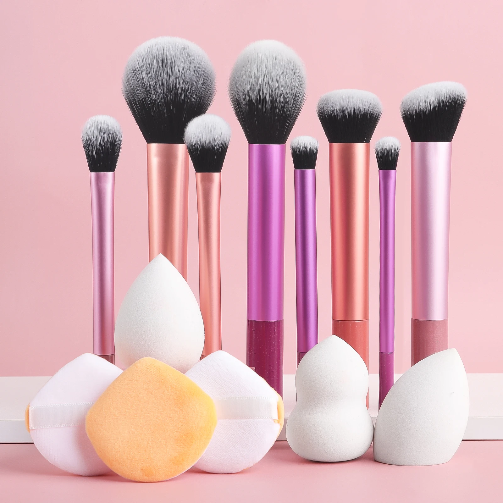 28-piece makeup tool set - 8-piece professional makeup brushes + toiletries set and washing bowl & puff sponge egg combination