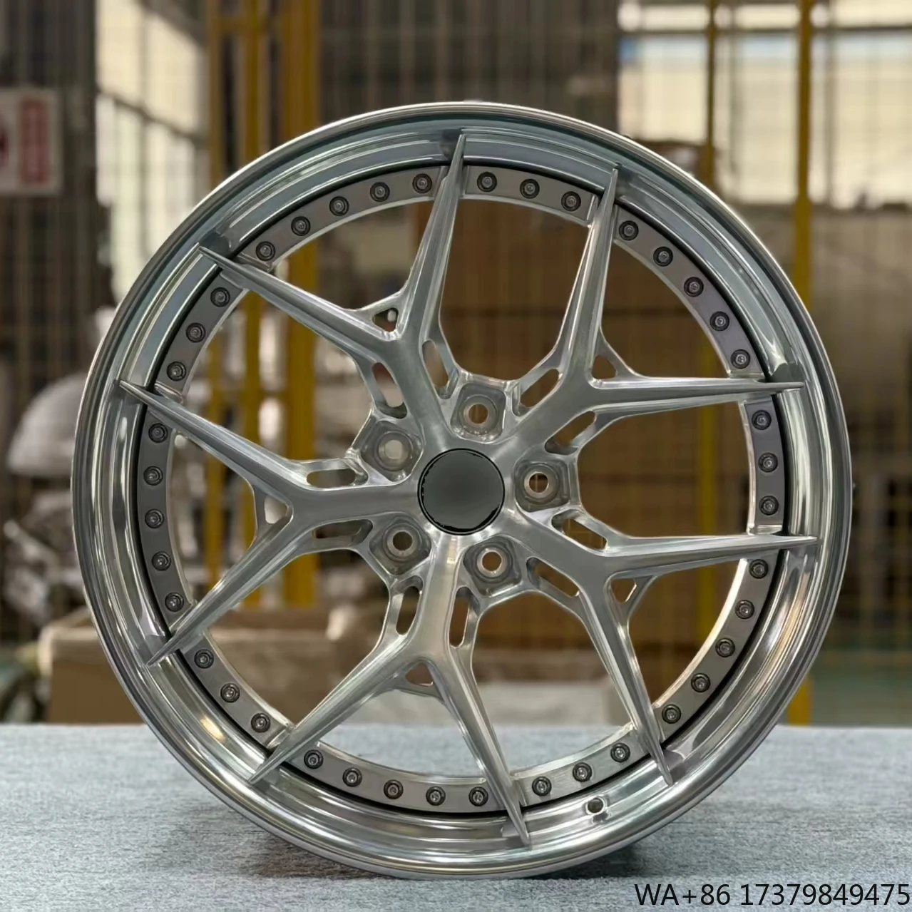 

High Quality Customize Factory Hotsale 2 Piece Aluminum Alloy Forged Wheels 18-22 Inch 5x112 5x114.3 5x120 Multi Color Rim