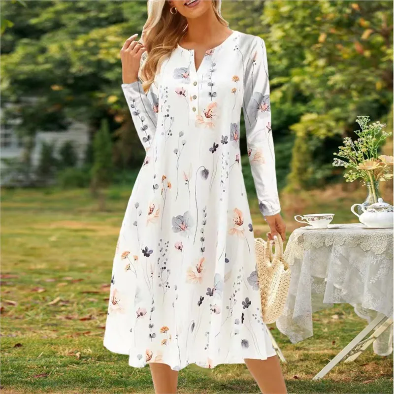 

2024 Women's casual autumn and winter new buckle floral print V-neck button long sleeved commuting dress for women Y2K