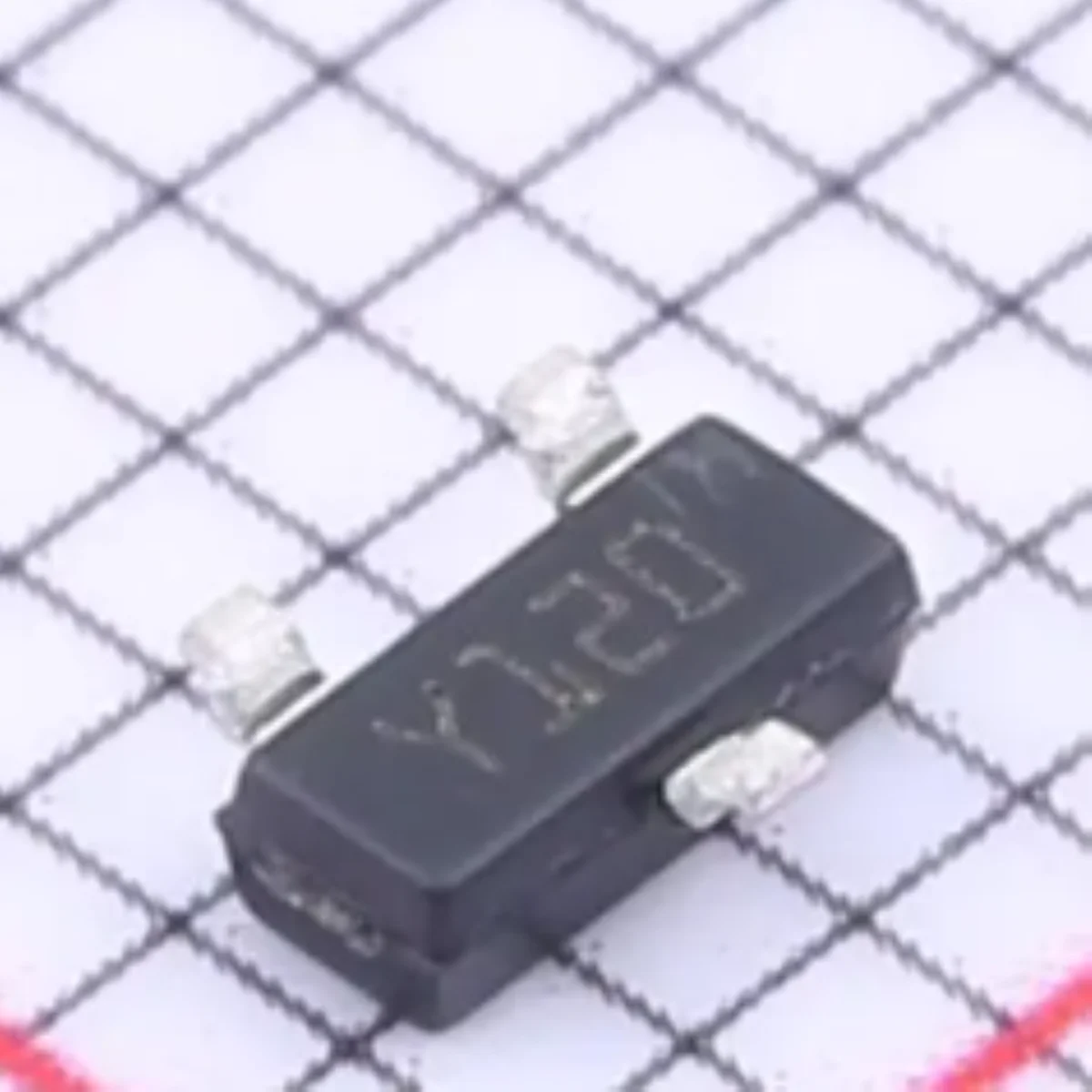 TL431ACL3T Marking L18 SOT23 TO236 NEW Original IC Voltage Reference Chip Adjustable 100mA ±1% 2.495V~36V 0.1A IC VREF SHUNT ADJ