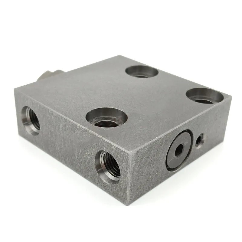 Excavator is suitable for PC Komatsu 120 200 220 300 360 -6-7 self-reducing valve block high pressure to low