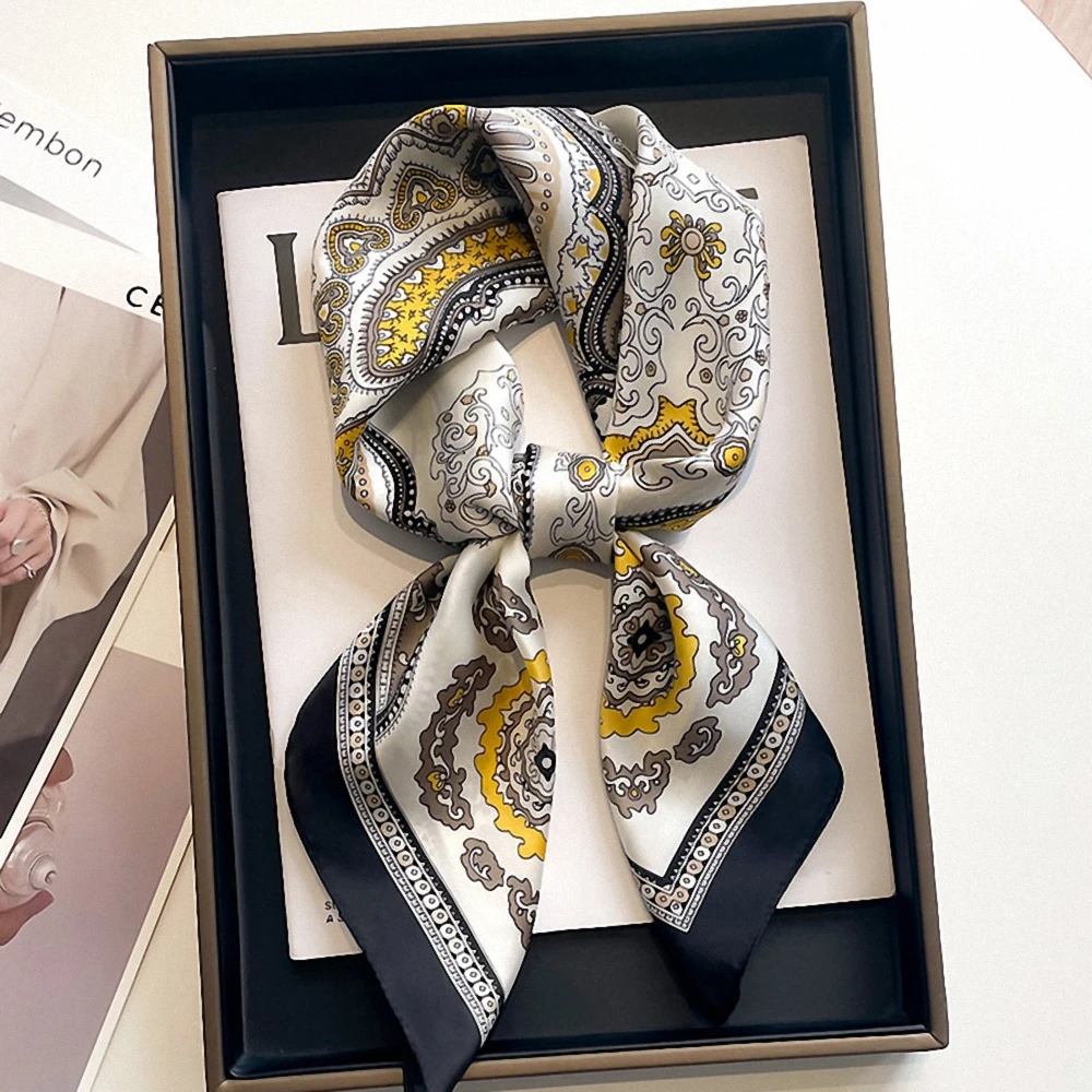 2026 Luxury Chain Print Small Square Scarf Simulated Silk Thin Neck Scarf Fashion Bandana Sunscreen Headscarf For Women 70x70cm