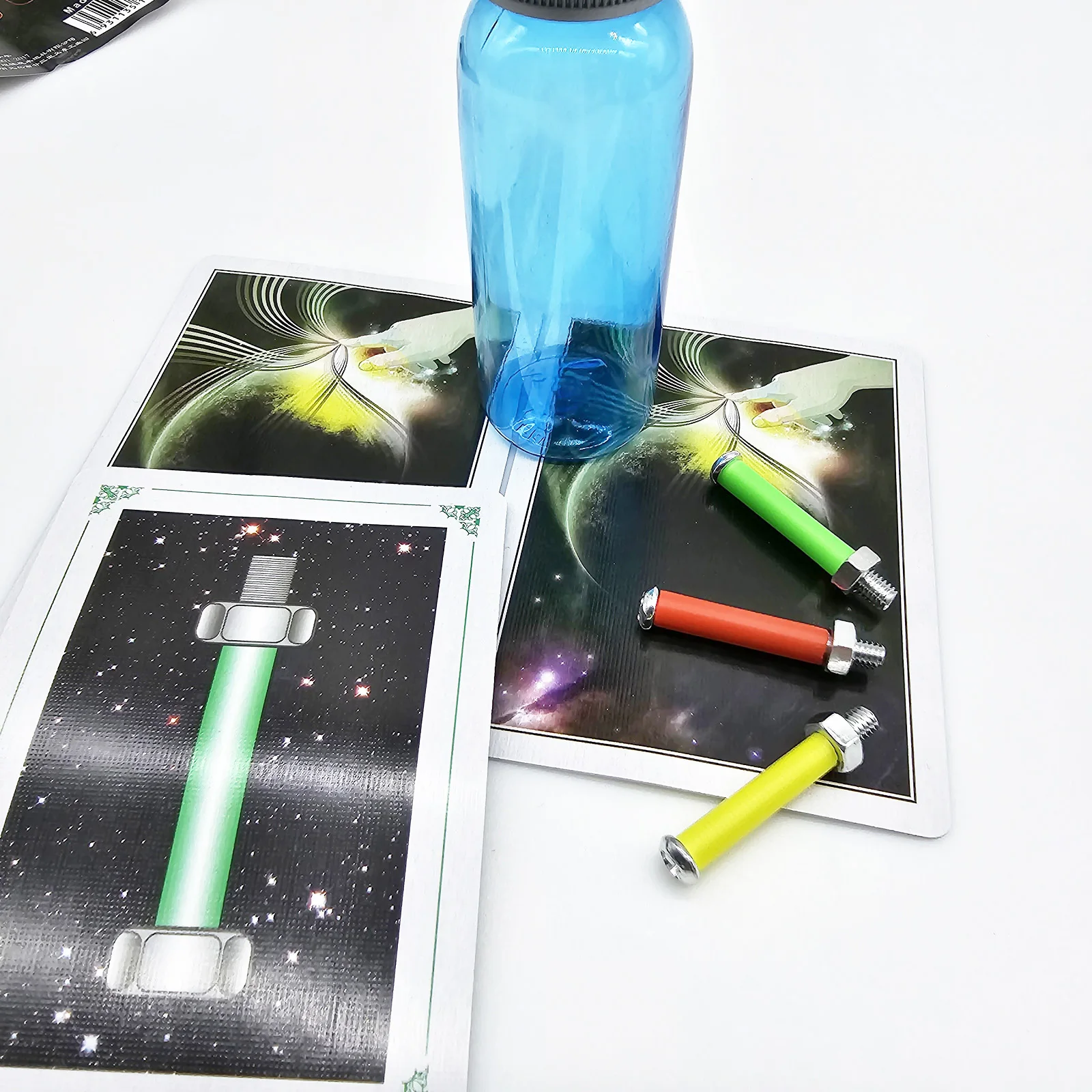 ET برغي التنبؤ الخدع السحرية المكسرات تتطابق تلقائيًا مع لون البطاقة المختار لا حاجة إلى مهارة لأداء الشارع عن قرب #5