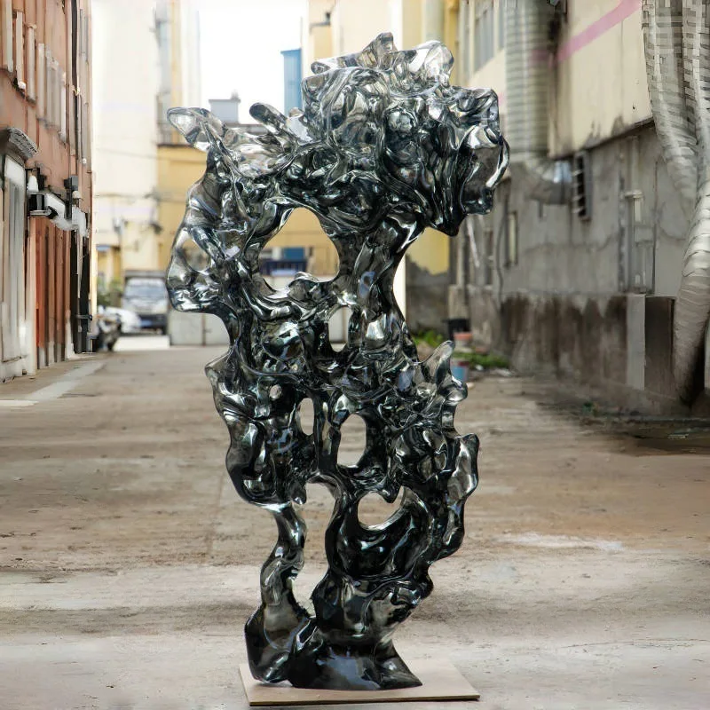 Transparent resin Taihu stone sculpture transparent resin