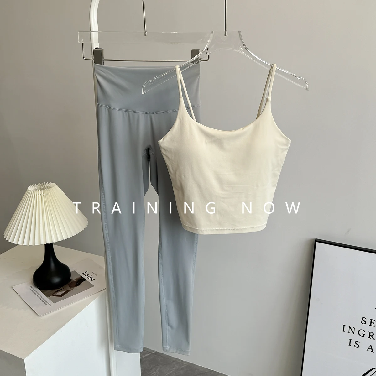 

Fashion internet celebrity sports suit for women in summer gym running exercise quick-drying suit Pilates yoga beautiful vest