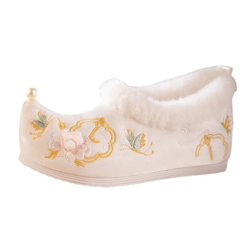 CY338 2024 Winter New Pearl Ancient Upturned Head Shoes with Horse Face People Improved Hanfu Embroidered Cotton Shoe