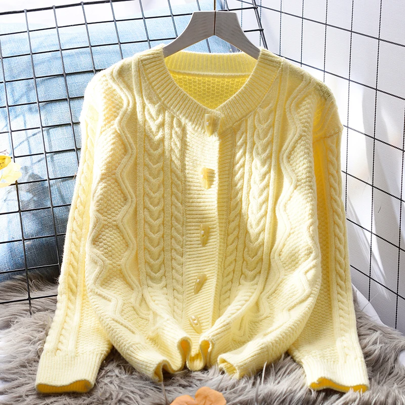 

Spring Short Cardigan Sweater Jacket for Women Loose Fit for Outdoor Autumn New Soft Glutinous Knitted Cardigan