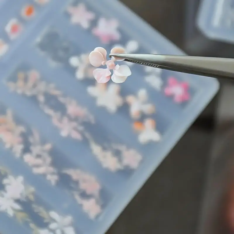 Moule pour Nail Art à faire soi-même, sculpture 3D, fleur incurvée, chaîne de perles, modèle en Silicone hautement Transparent, décorations de manucure, bricolage