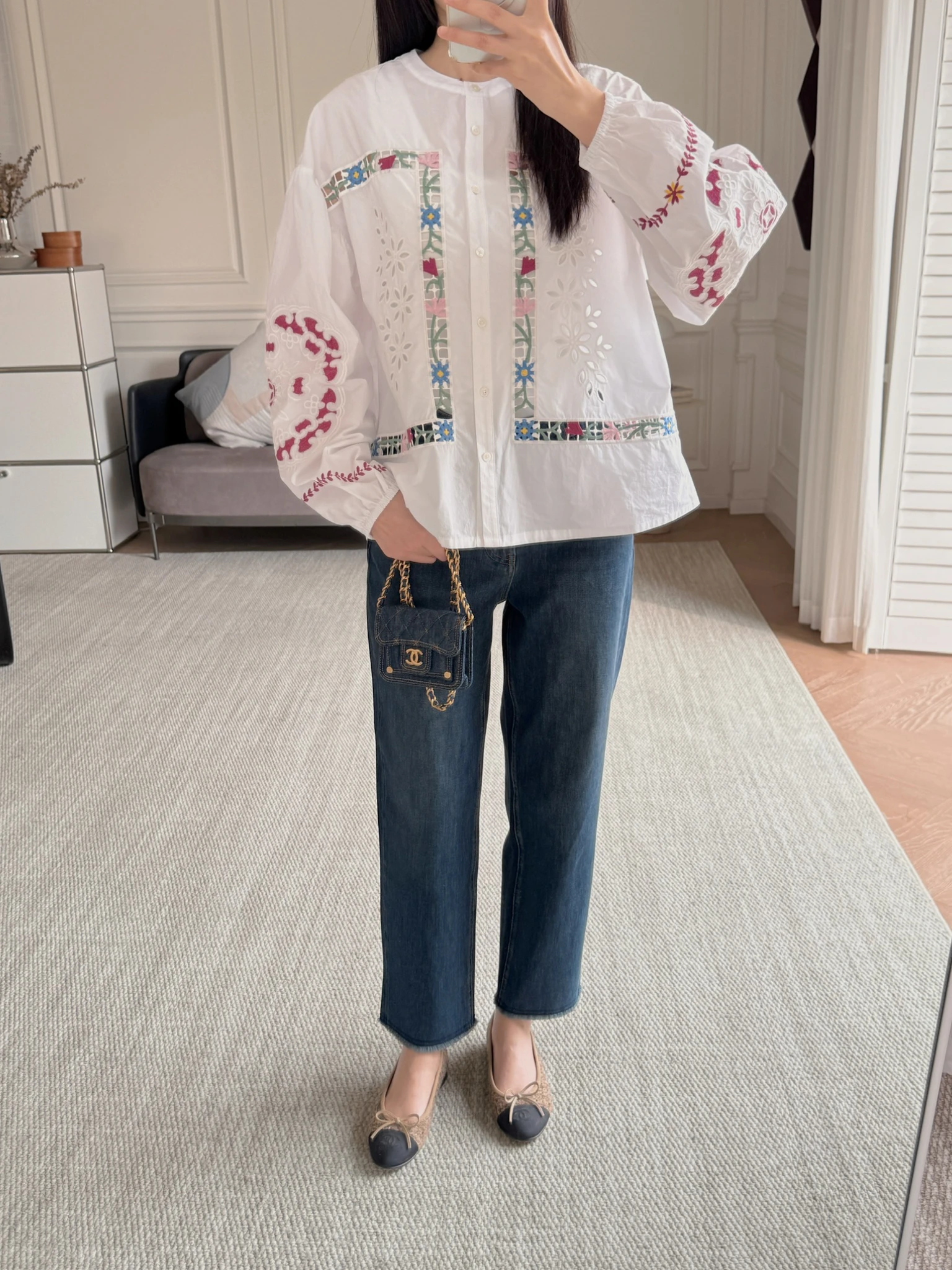 

Bohemian Style Laser Carved Embroidery Loose Fit round Neck Hollow out Shirt Casual Cotton Long Sleeve Women's Shirt