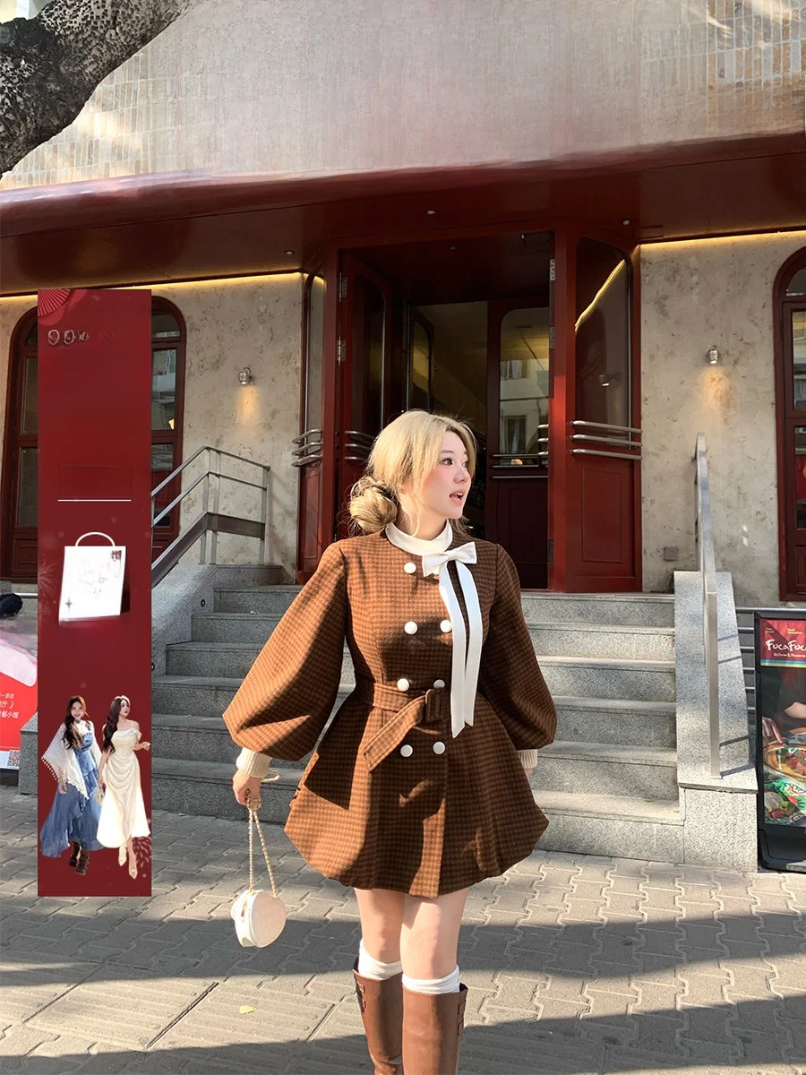 

Annie Satin Patchwork Collar Flower Bud Hem Plaid Woolen Coat Women's plus Size Waist Cinched Plaid Jaet Sweet Princ Sle