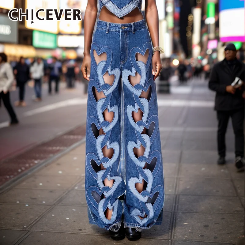 

CHICEVER Chic Hollow Out Denim Trousers For Women High Waist Spliced Pockets Metal Decoration Loose Straight Pant Female Autumn