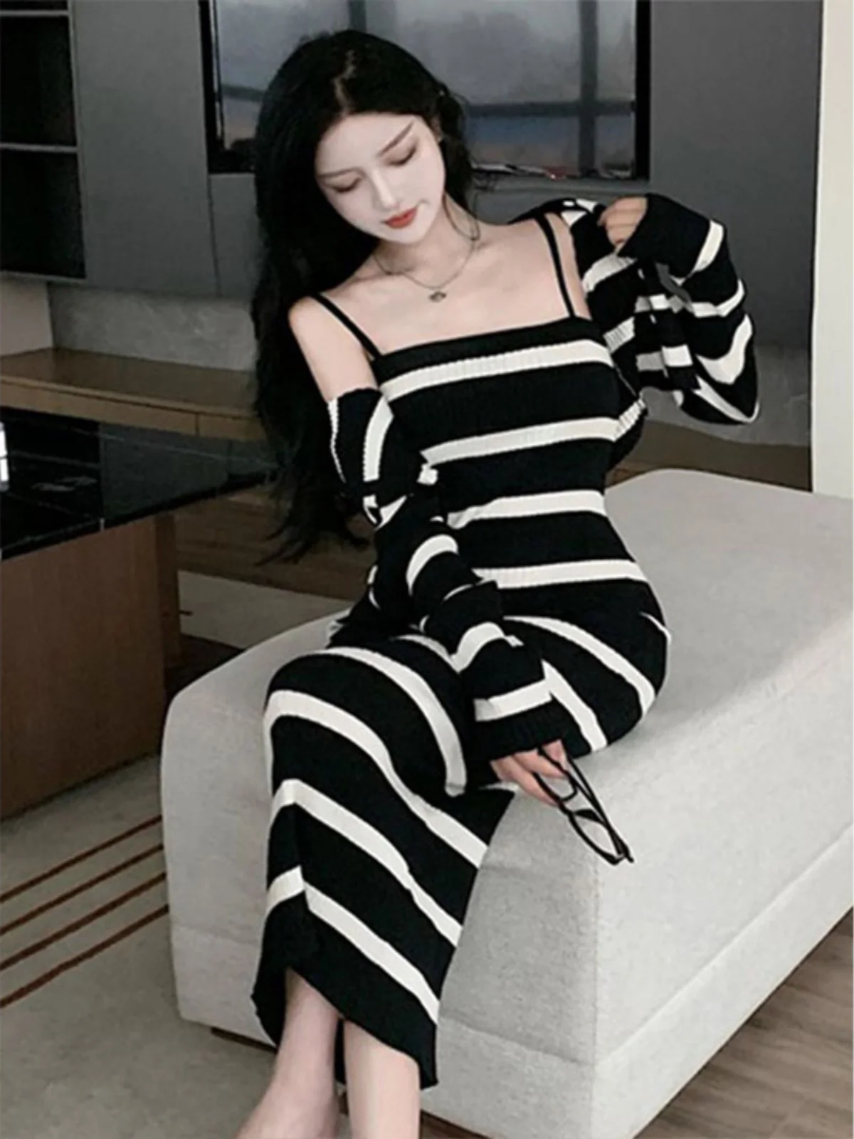 Faionable Knitted B… - image