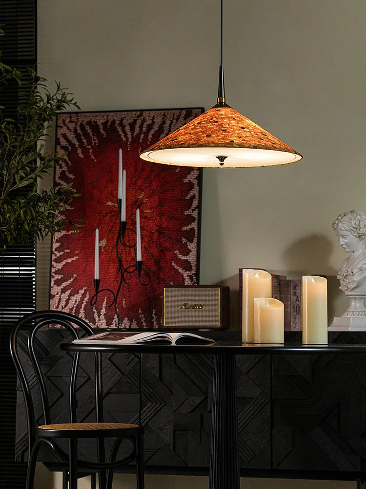 Retro high-end sense of antique restaurant chandelier bedroom study modern style