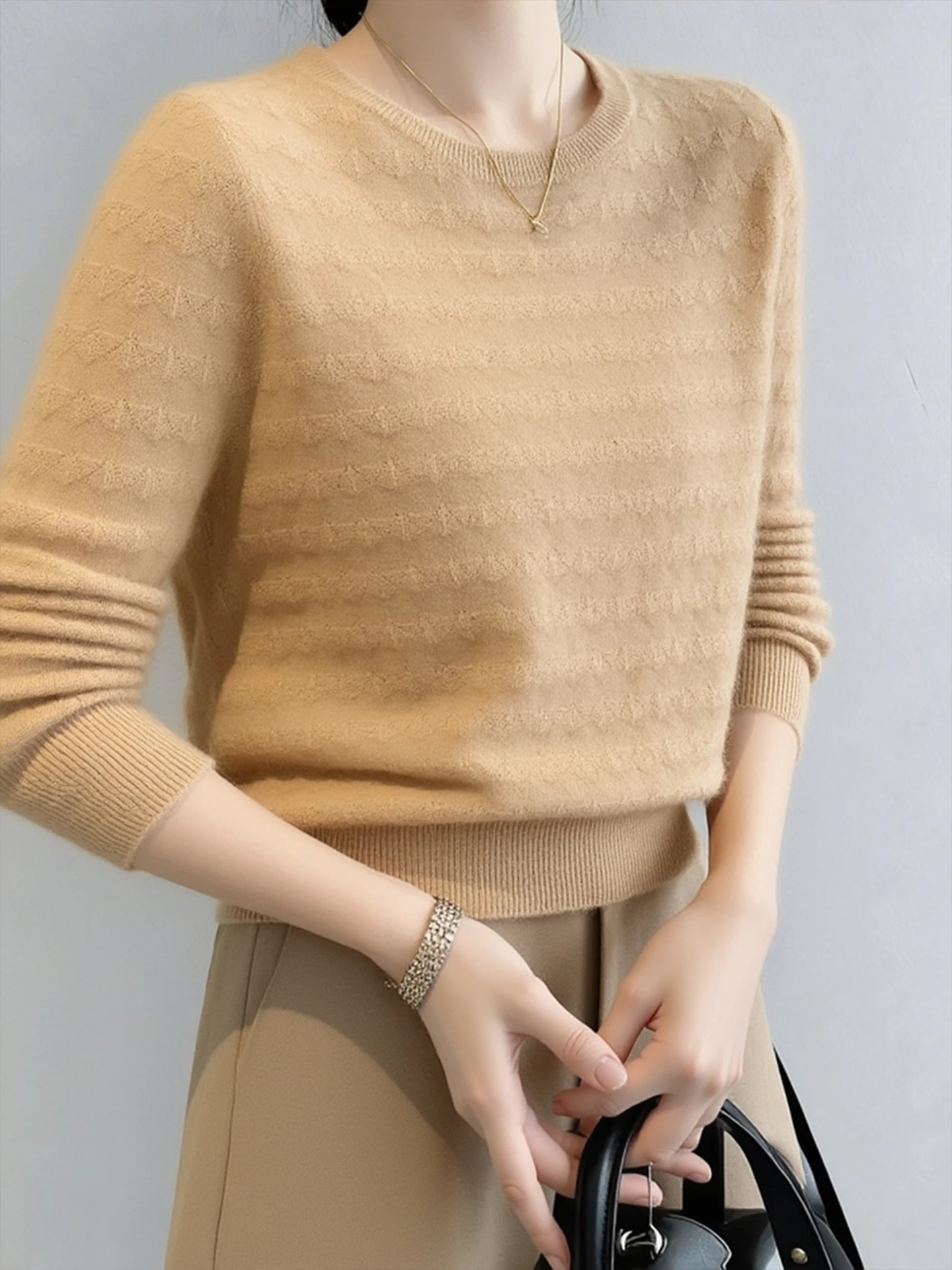 

Faionable Casual round Ne Knitwear Loose Fit Long Sve Camere Base irt Simple Sle Winter 2025 Women's Clothing