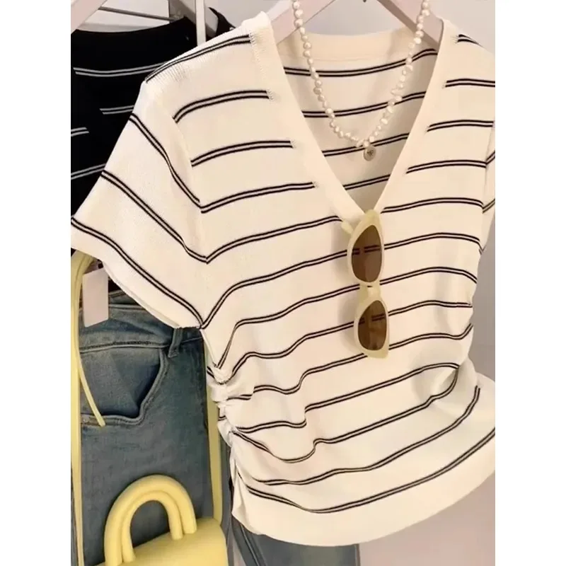 

Унисекс-топ из трикотажа с черными полосками, мягкий на ощупь, свободного кроя