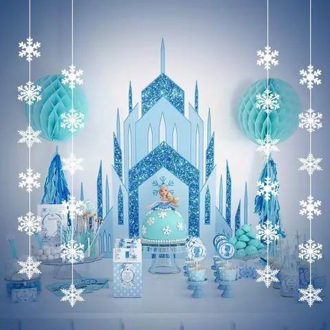 Snowflake Hanging Decorations for Winter Wonderland Party, Christmas Snowflakes Garland,  Party Supplies, Holiday Decoration