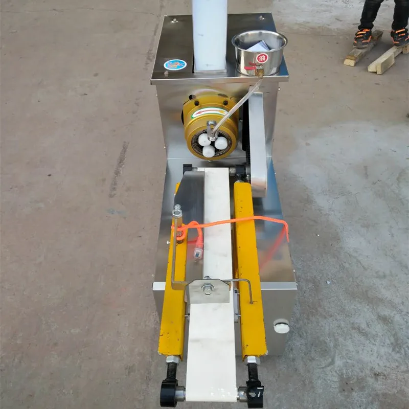 Small multifunctional automatic twisting machine brand capacity and power