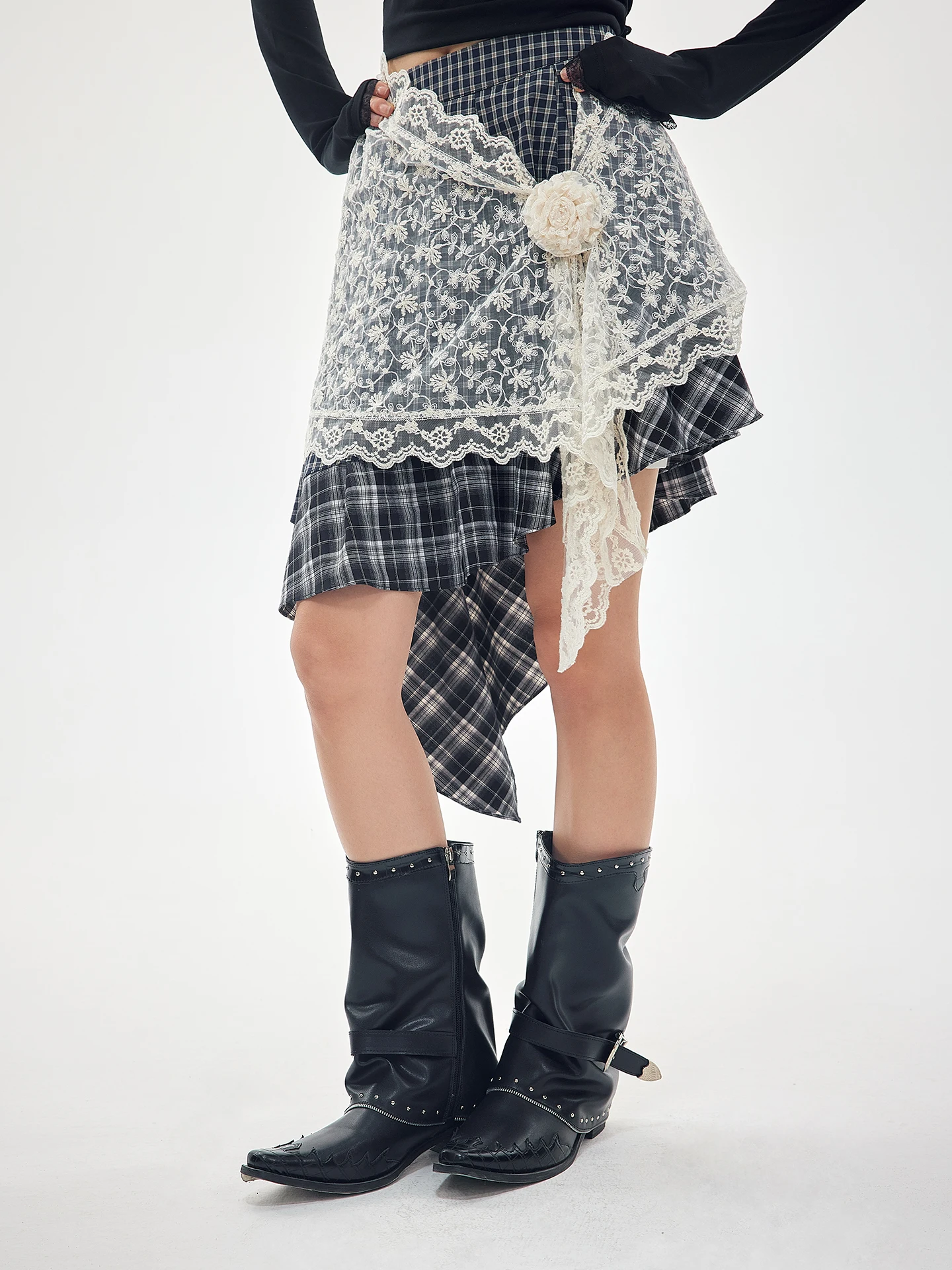 

Съемная юбка-миди OoofYang в клетку с кружевными вставками, асимметричным подолом, завышенной талией и приталенным силуэтом для лета