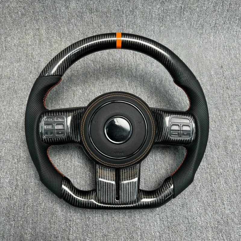 Suitable For Jeep  Wrangler JK Compass The Carbon Fiber Steering Wheel Can Be Customized With A High-end Appearance