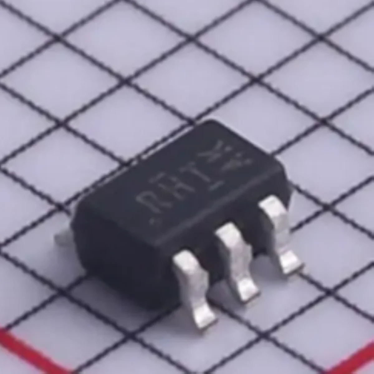 SI1553CDL-T1-GE3 Marking RH SC-70-6 SOT-363 NEW Original Field Effect Tube 340mW 20V 700mA 500mA 1 N + 1 P channel 1.48Ω MOSFET