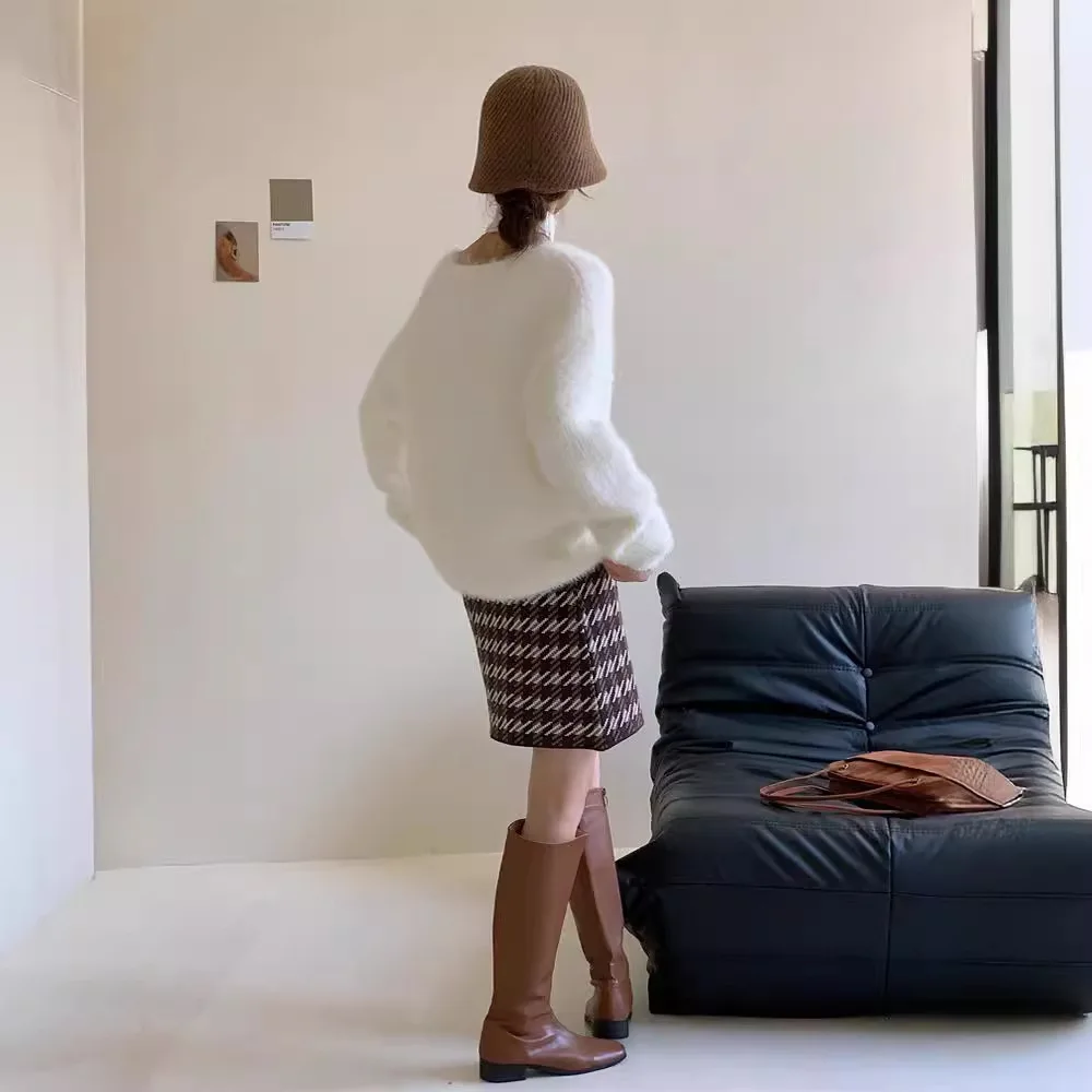 

6550 French Style Pure Desire Mink Velvet Sweater V-Neck Scarf Design Loose Lazy Knitted Top For Women