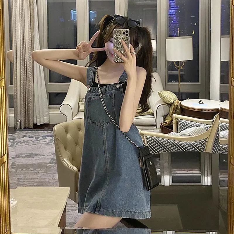 

2023 Fashion Denim Dresses for Large Women Plus Size Summer Casual Teen Strap Retro Jeans Loose Overall Dress Women