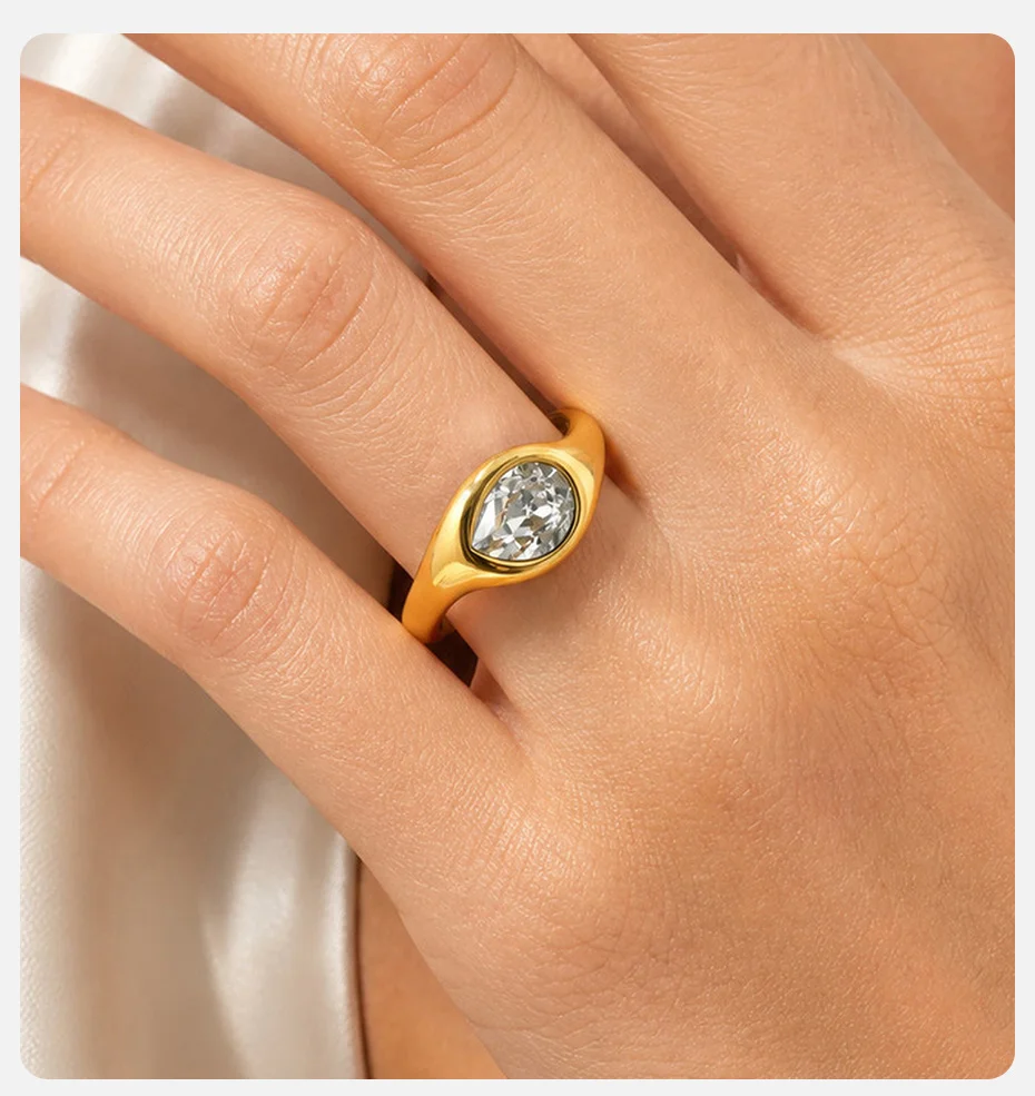 Vnox Eleganter Wassertropfen-CZ-Ring für Damen, Edelstahl, vergoldet, AAA-glänzender Zirkonia-Statement-Ring, Alltagsschmuck – Detail 2