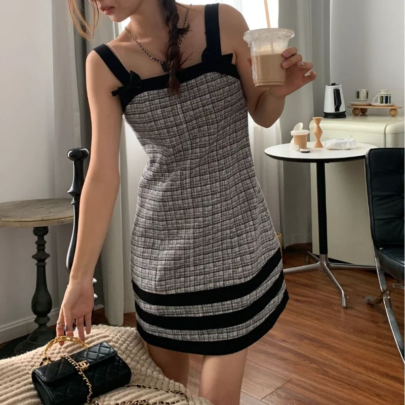 

Women Autumn Tweed Sleeveless Sweet Dress Small Fragrance Plaid High Waist Slim Bow Strap Mini Dress Vestidos Para Mujer 1623