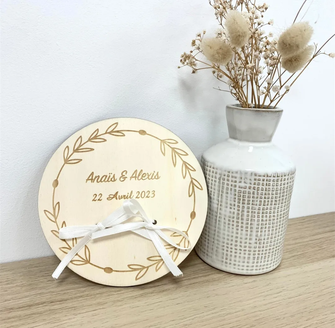 Personalized Wooden Ring Stand, Custom Wedding Ring Bearer Holder, Rustic Wedding Gift, Anniversary Gift for Her