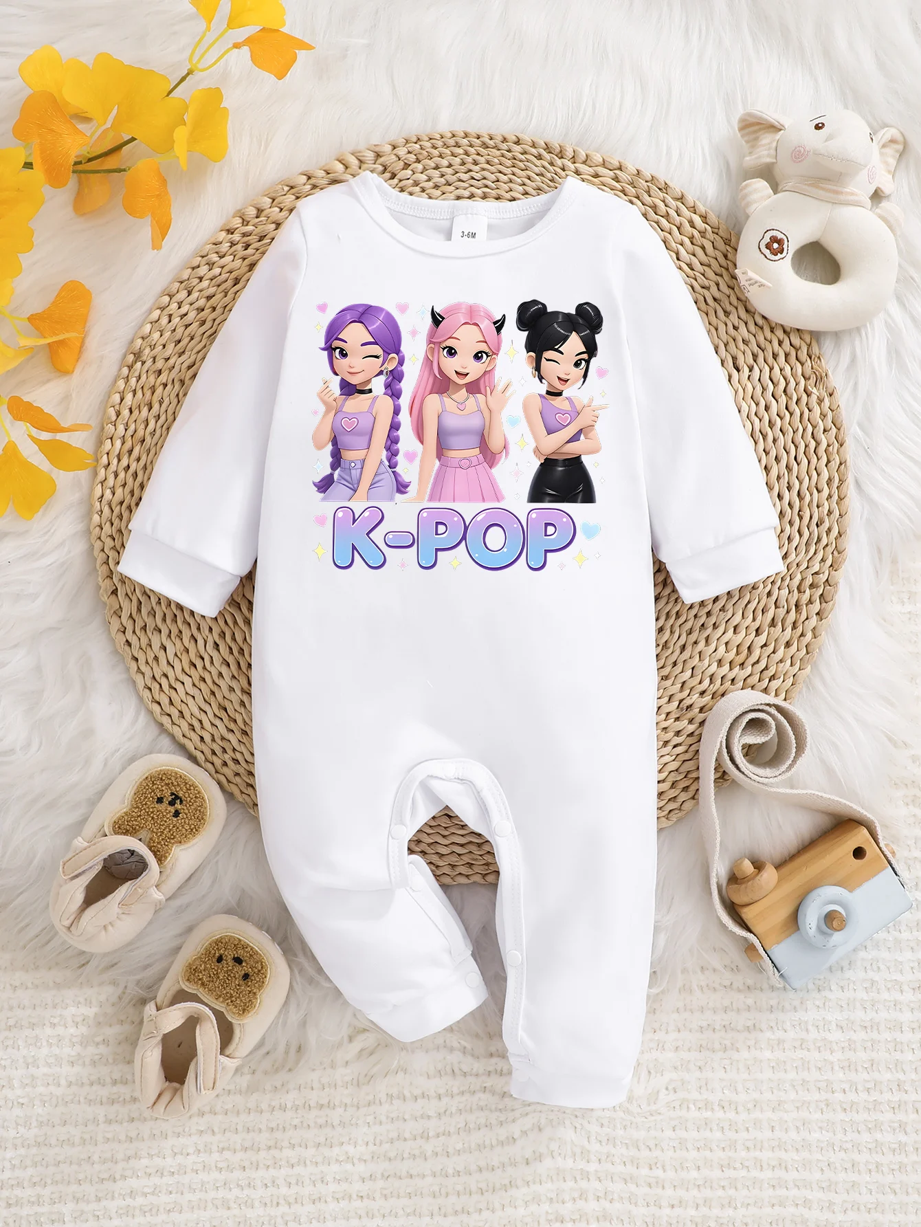 

Baby long-sleeved bodysuit, fun letter print, knitted fabric, button design, comfortable and soft against baby's skin.