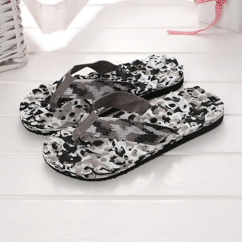 Men Women Camouflage Flip Flops Couple Slippers Shoes Sandals Slipper Indooroutdoor Casual Ladies Non-Slip Beach Shoes Sandales