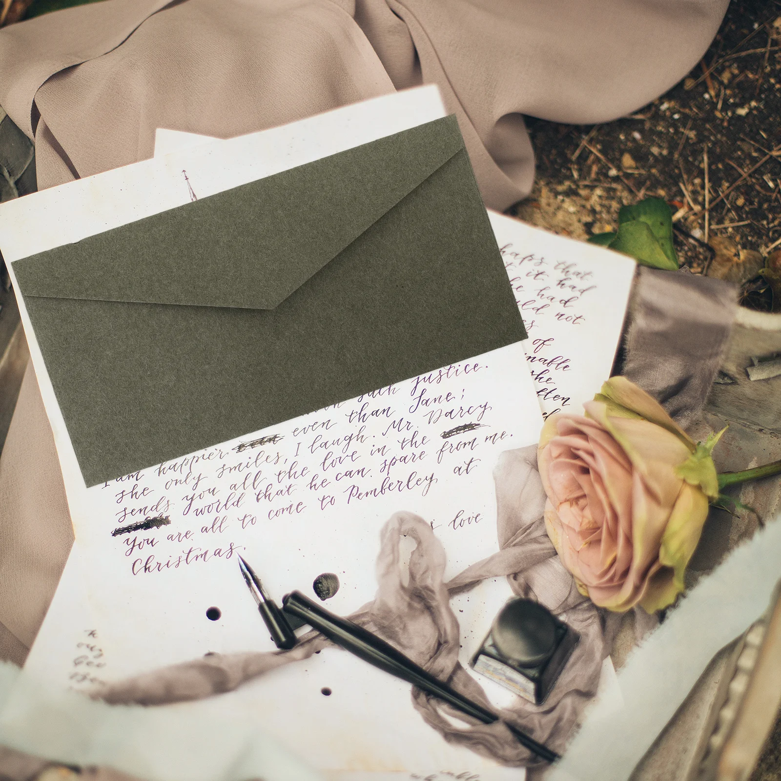 

30pcs Blank Envelopes Wedding Invitation Envelopes For Greeting Cards Letters Holiday Party Corporate Event Mailing Practical