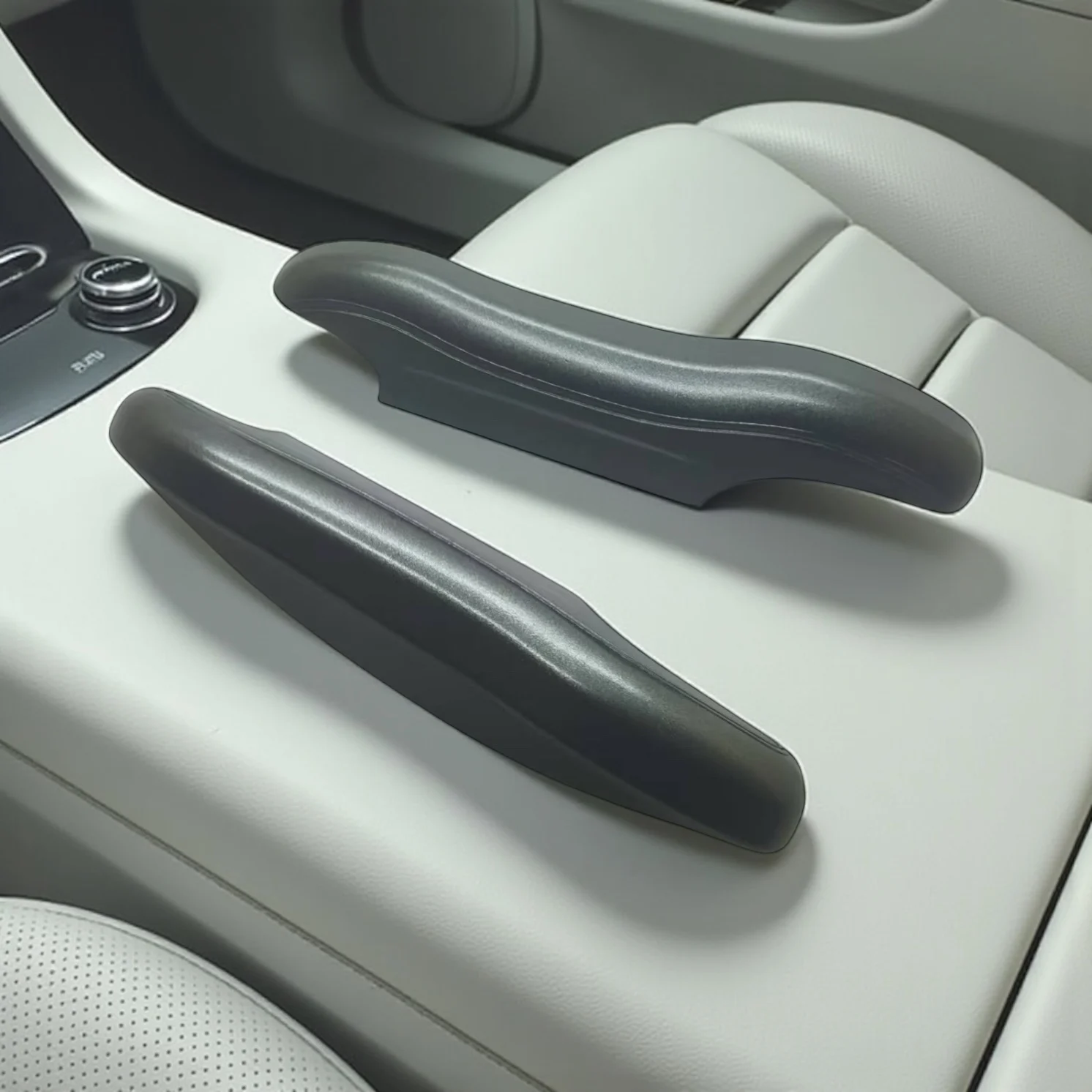 

2PC Metal Key Shell Car Key Case Protector For 2017-2024 PORSCHE Cayenne Panamera Cayman 971 9YA 718 911 Macan Boxster Taycan