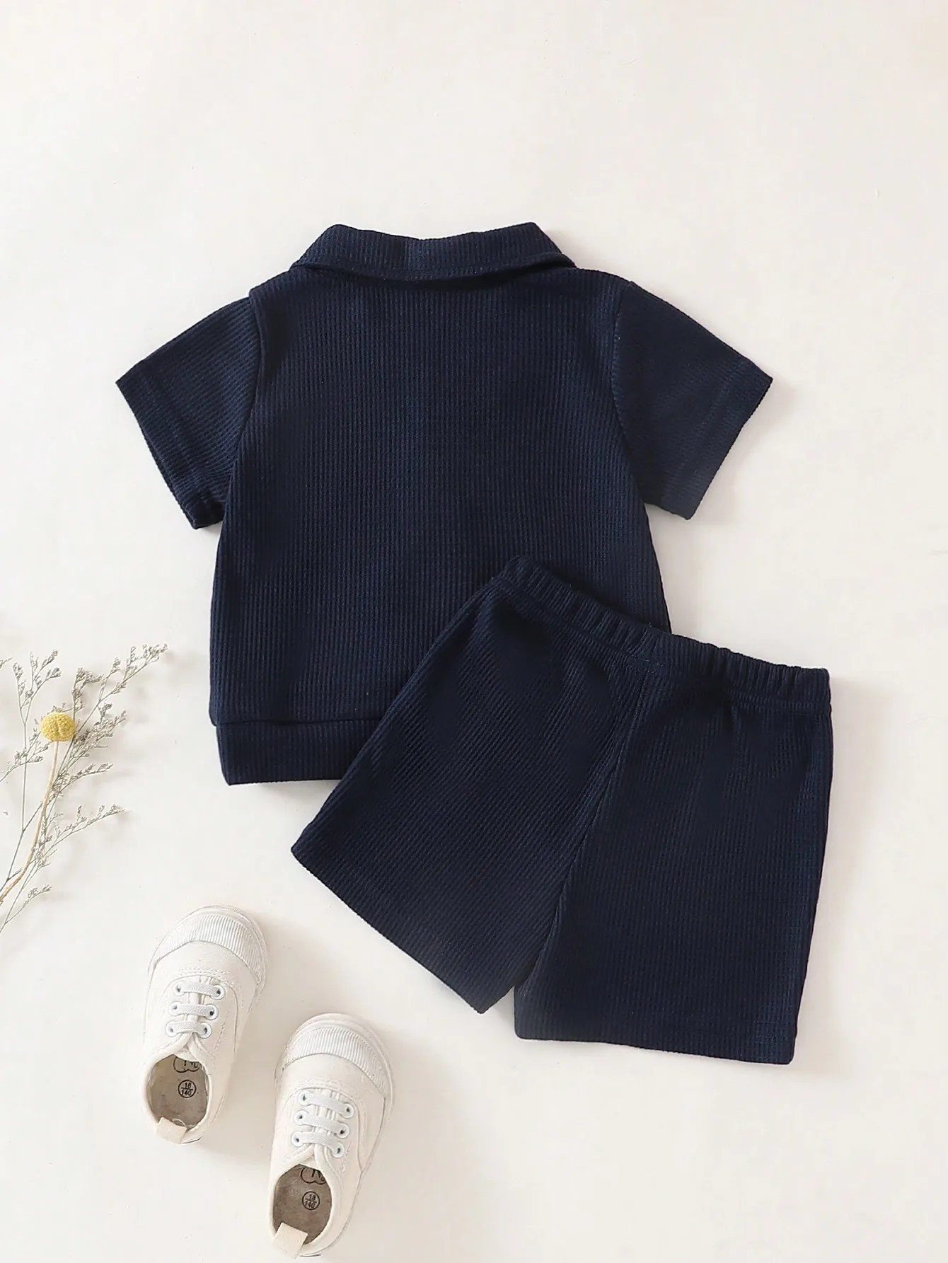 Baby Boys Two-Piece Set Embroidered Long-Sleeved Polos with Colorful Letters Waffle Shorts College-Style Spring Summer Outfit