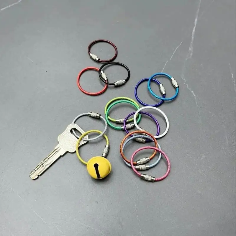 10 Stück Langlebige Eisen-Draht-Schlüsselringe Bunte Schlüsselanhänger mit Schraubverschluss Anti-Verlust-Schlüsselhalter für Wandern, Camping, Reisen – Detail 3