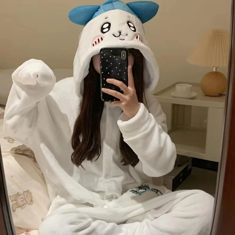 

Anime Chiikawa Usagi Hachiware Autumn Winter Cartoon Bodysuit Hooded Flannel Warm Pajamas Indoor Thicken Onesie Pajamas Gift