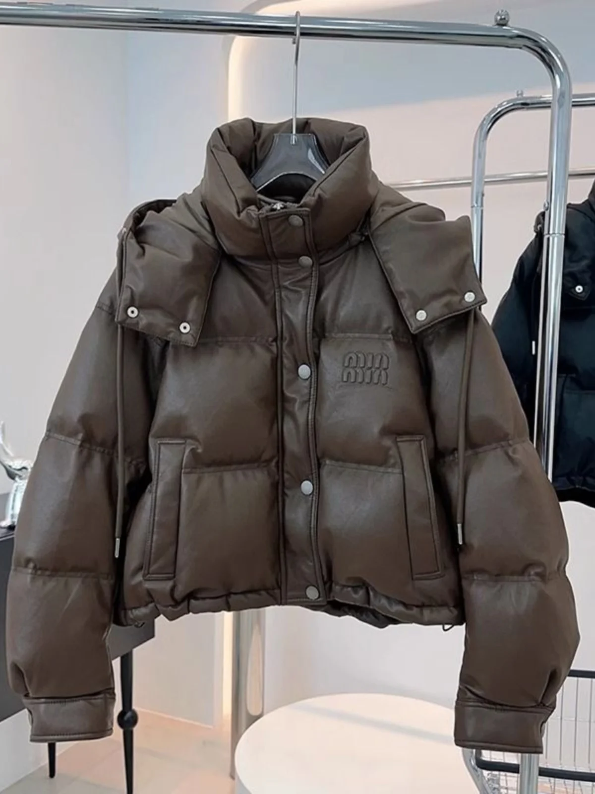 

Fashionable Short Hooded PU Leather down Cotton Jacket Women's Winter Coat Easy Care Protein Leather Commute Style Pure Color