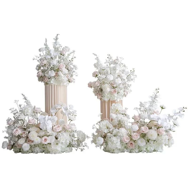 فاخر الأبيض الوردي الممر الطابق الأزهار ترتيب الزفاف خلفية صفير الورد السحلية الطفل التنفس ديكور زهرة صف الطرف المورد